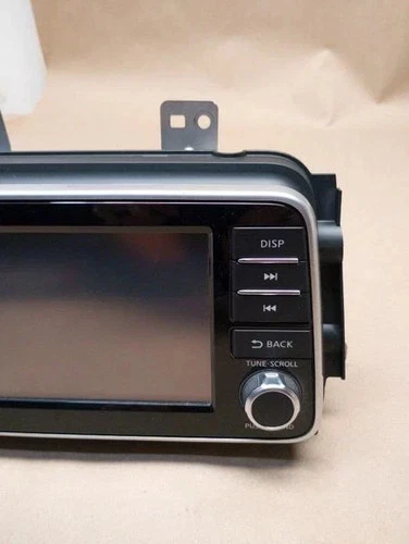 2023-2024 Nissan Versa Radio Receiver Display Screen W/o Navigation Assembly OEM - Image 4