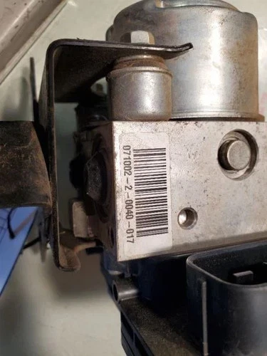 Toyota Tacoma ABS Anti-Lock Brake Pump Actuator Assembly OEM 2005–2008 - Image 3
